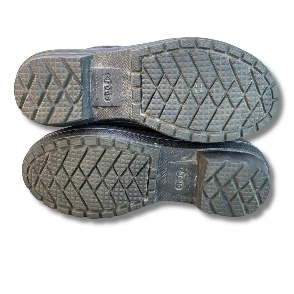Crocs Winter Snow Boots Blue Tartan Plaid Women’s Size 7 Waterproof